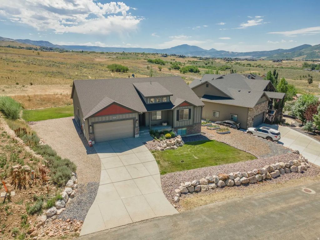 4434 N 4150 E, Eden