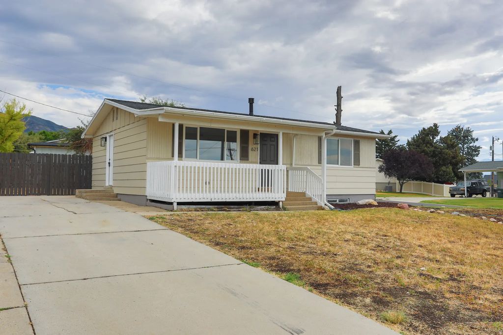 621 W Timpie Rd, Tooele