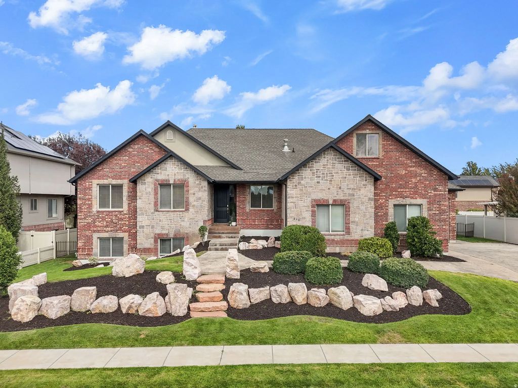 648 W 2400 S, Syracuse