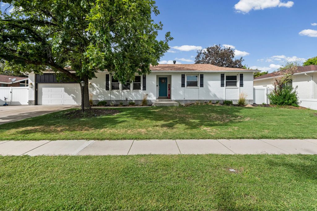 1779 E 11170 S, Sandy