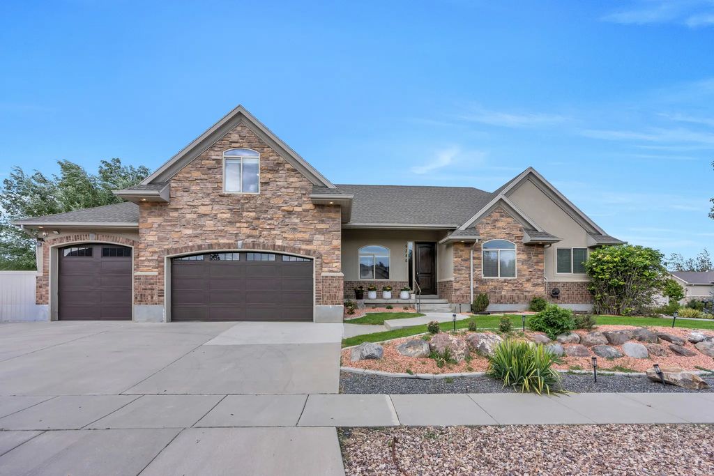 5386 W Little Water Peak Dr, Riverton