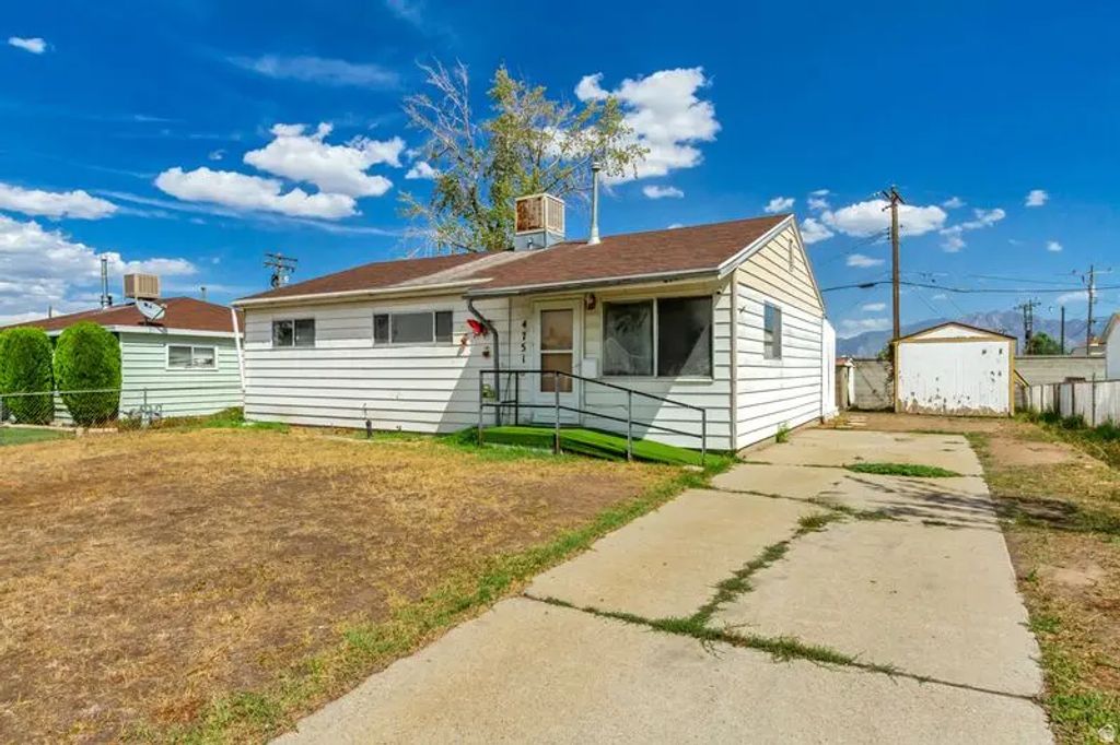 4751 S 4140 W, Kearns