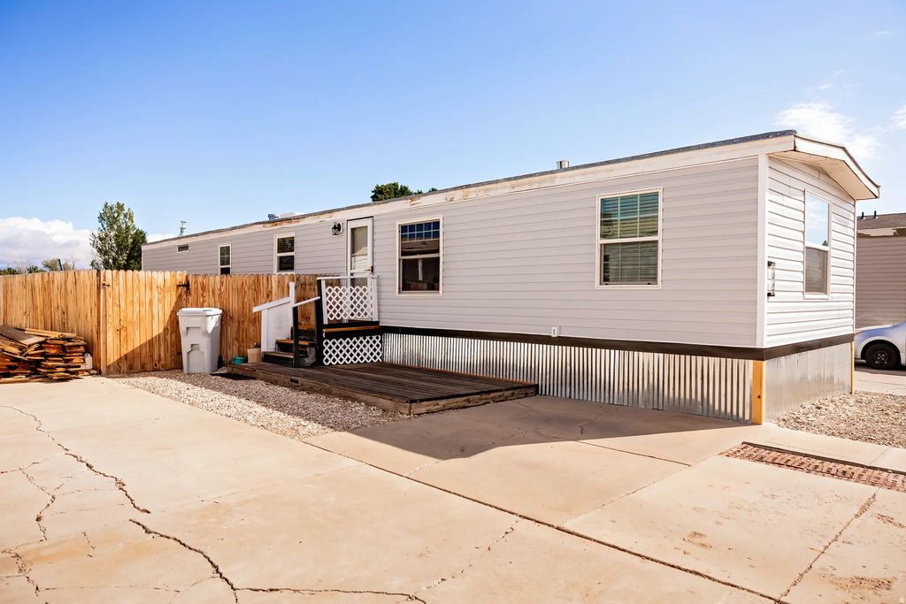 480 E 750 N 87, Vernal