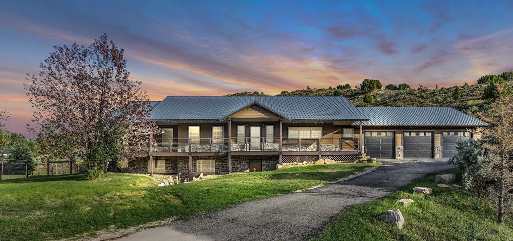 615 E Cherry Canyon Dr, Wanship