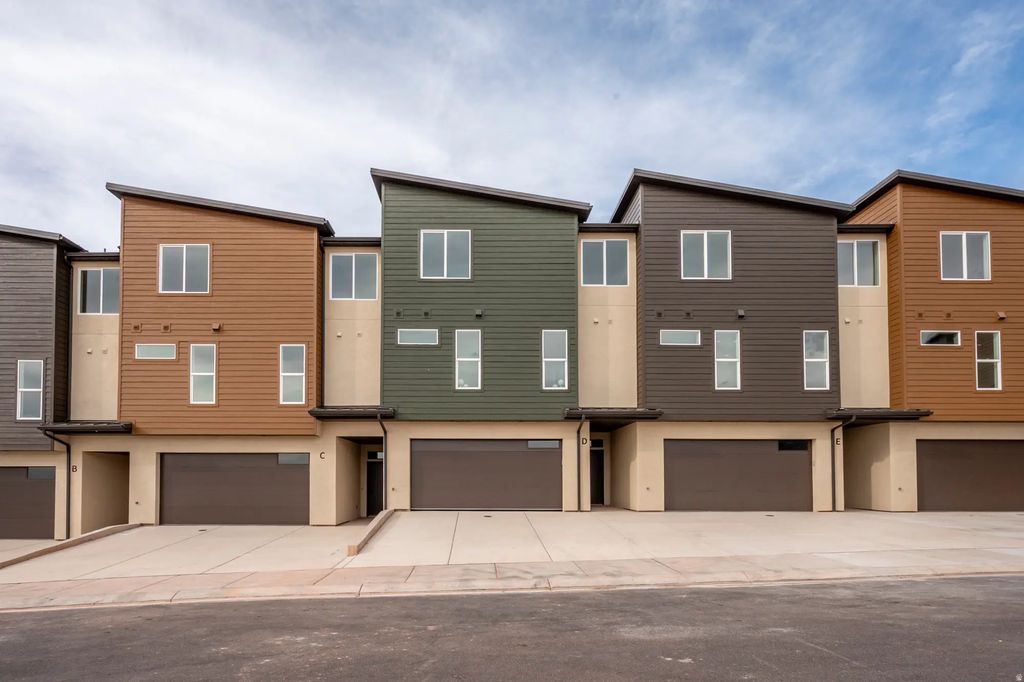 397 E 900 N 3b, Cedar City