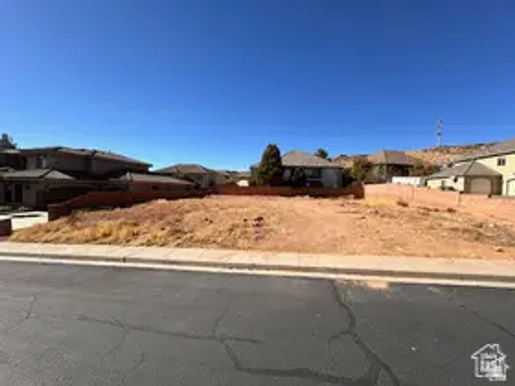 1850 S 2700 Cir E, St. George