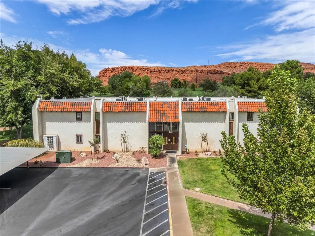 776 W Diagonal St 55, St. George