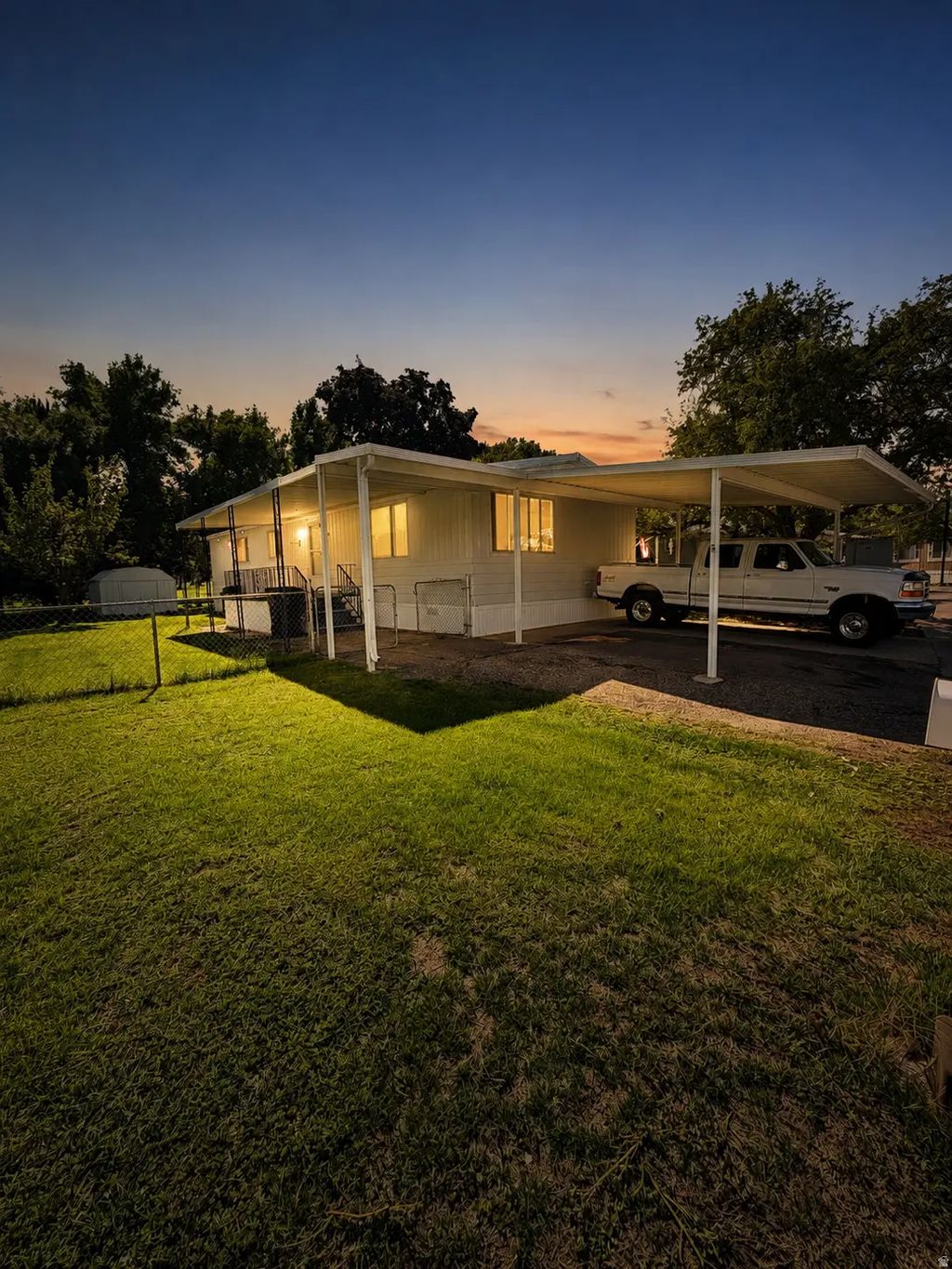 5100 S 1050 W L201, Riverdale