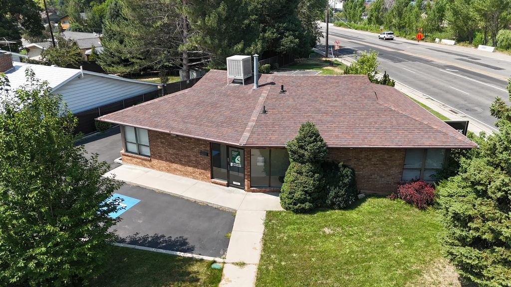 5002 S Highland Dr, Farmington