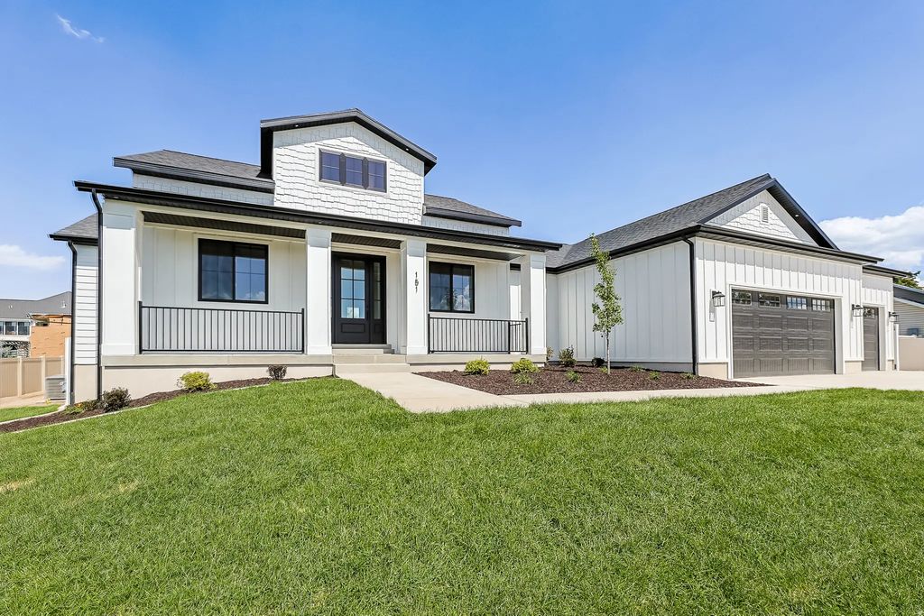 151 E 1450 N, Lehi