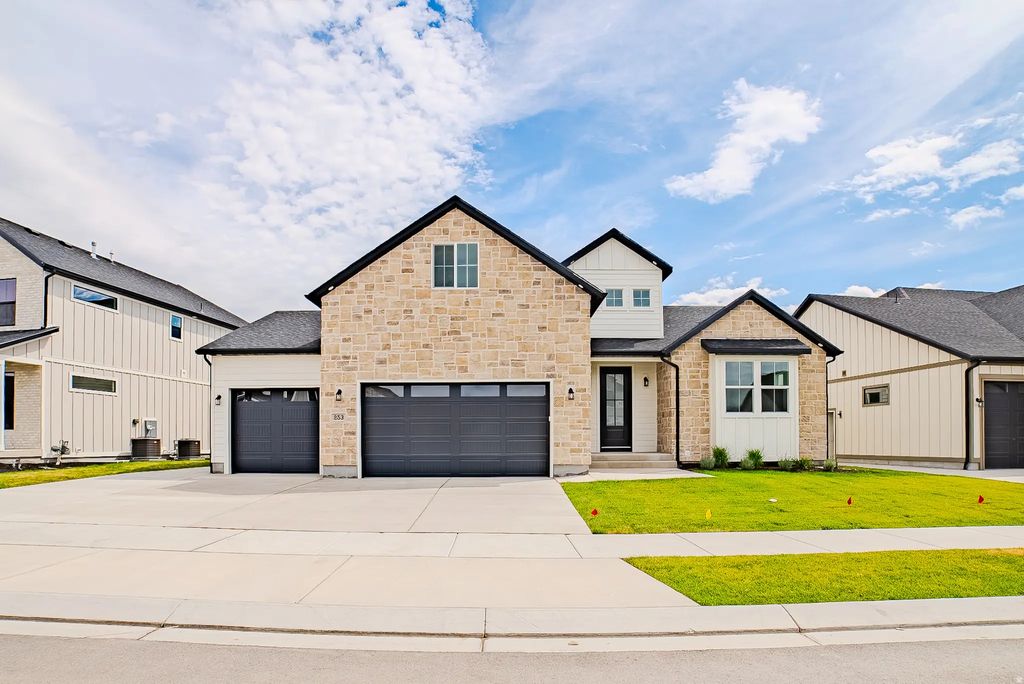 253 S Cottonwood Rd 7504, Vineyard