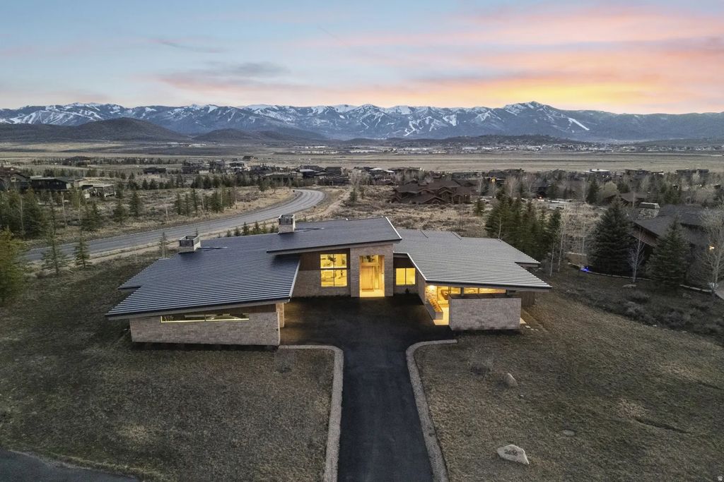 2636 Saddlehorn Dr, Park City