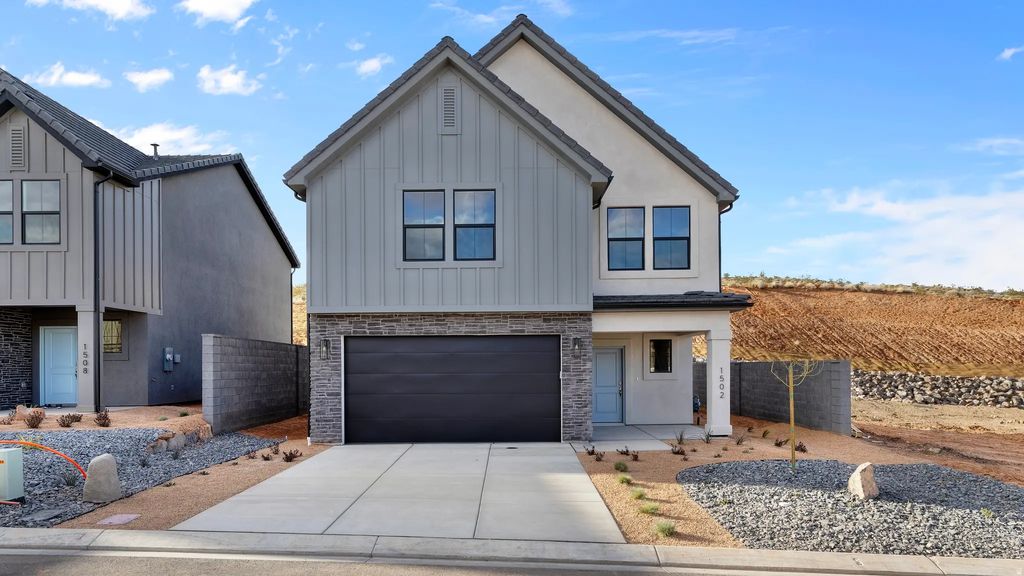 1582 S Fins Rd 4172, Washington