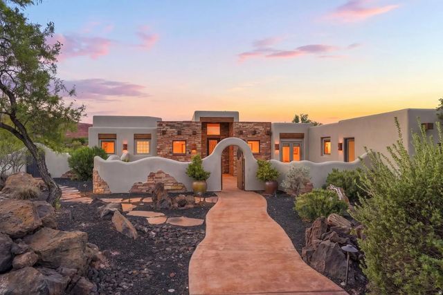 2386 Chaco Trl, St. George
