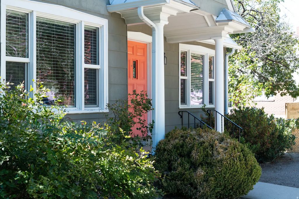 3232 S 1530 E, Millcreek