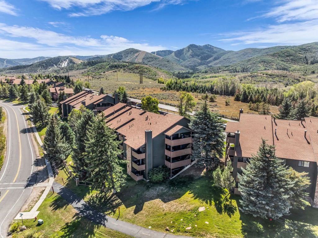 7065 N 2200 W 2x, Park City