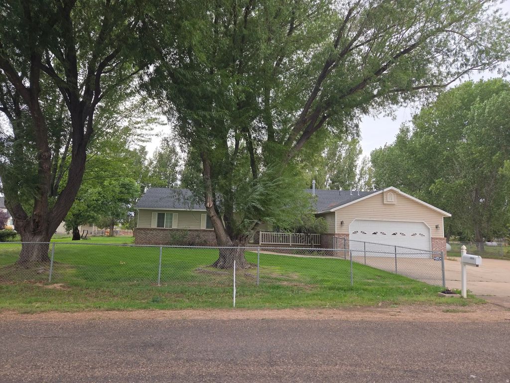 1045 N 2700 W, Roosevelt