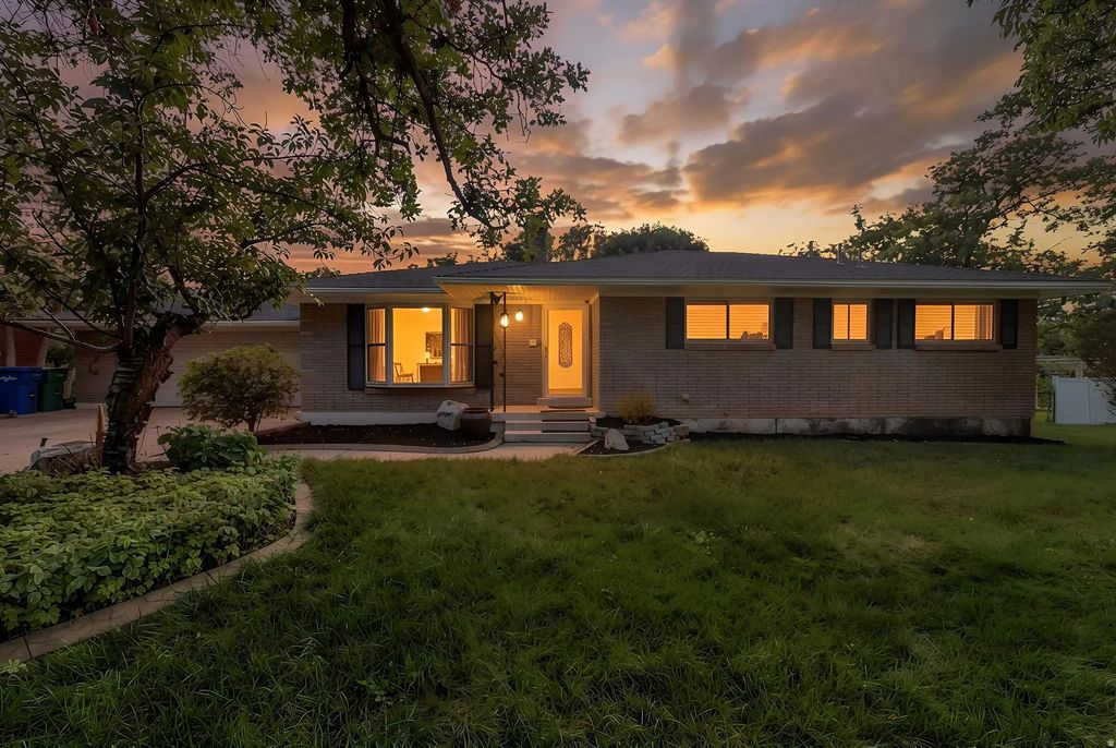 4121 College Dr, Ogden