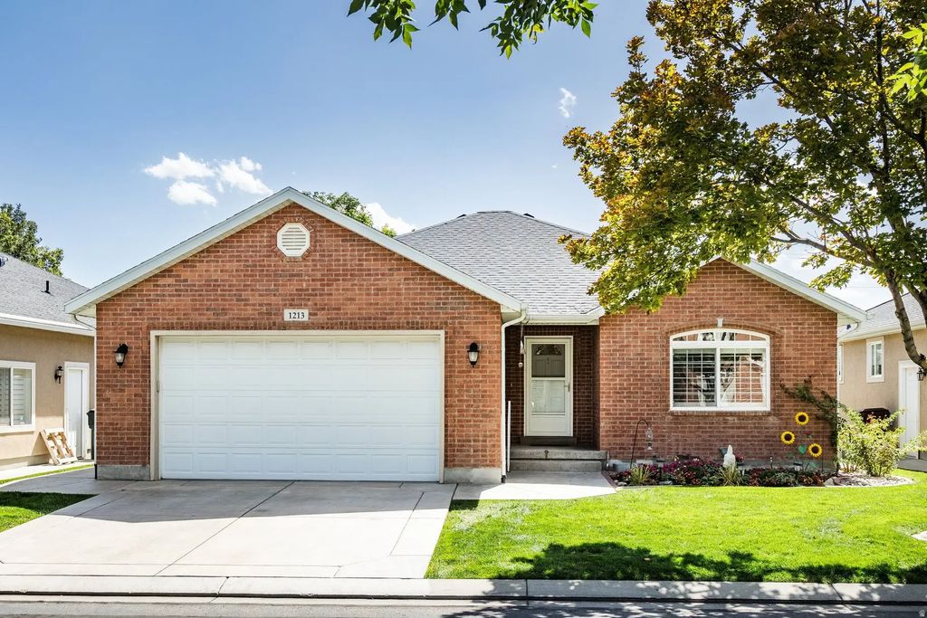1213 W Bryce Jeffery S, Riverton