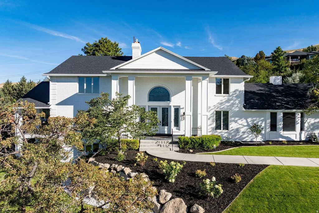 325 N Federal Heights Cir, Salt Lake City