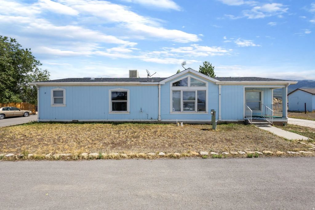 810 E 200 S 12, Mt Pleasant