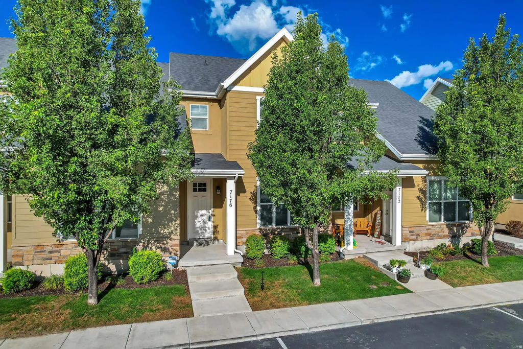 7176 S Beamon St, West Jordan