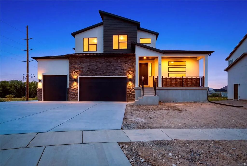 161 N Mia Cv E 15, Saratoga Springs