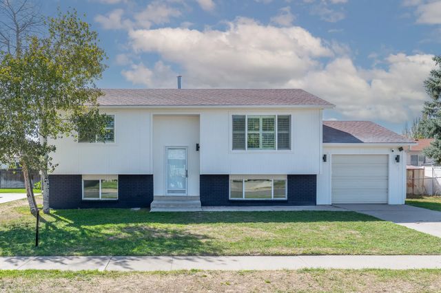 6298 S Smokey Cir, Taylorsville