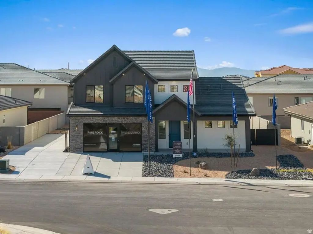 352 N Rhyolite Dr 89, Hurricane