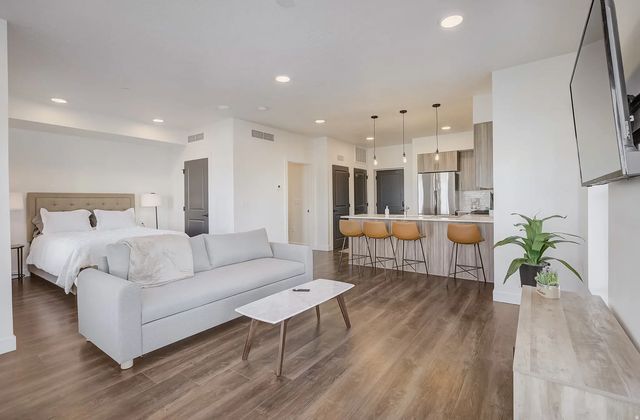 6495 Serviceberry Dr B203, Park City