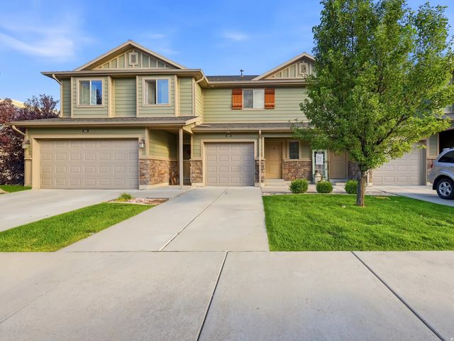 1852 E Whitetail Dr, Layton