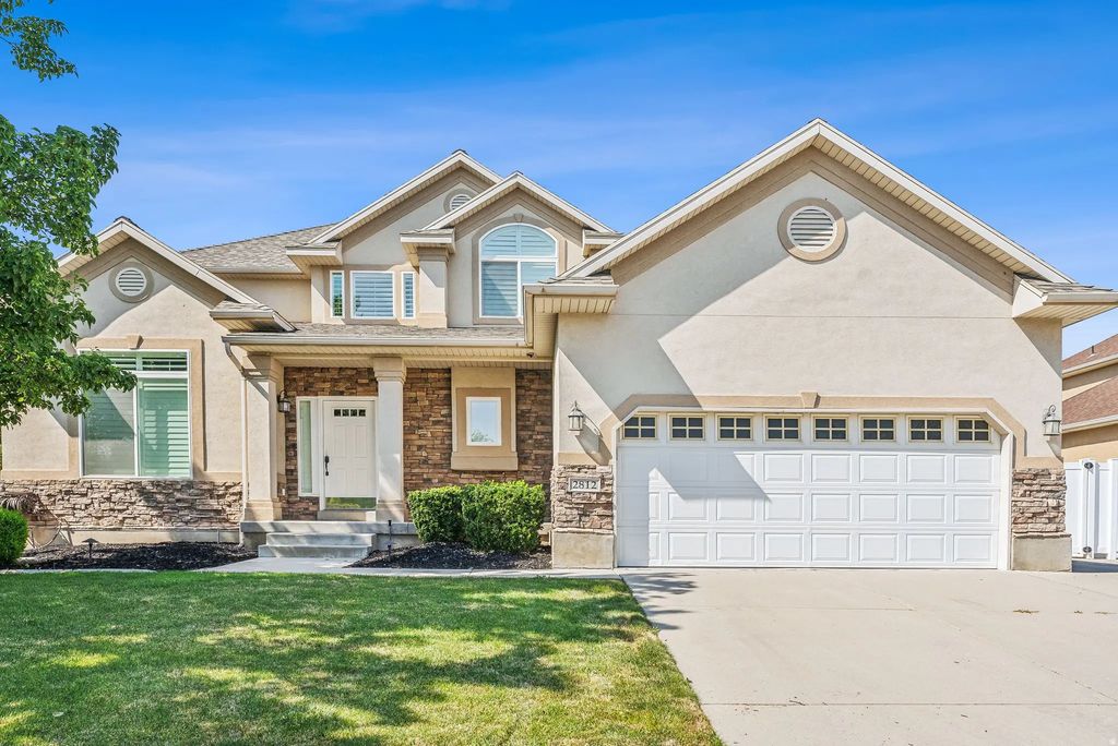 2812 W Mckinley Cir S, Taylorsville