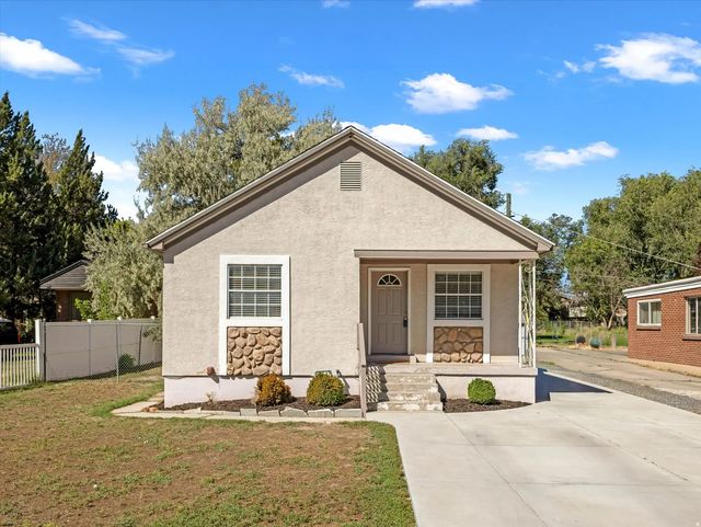 7690 S 1530 W, West Jordan