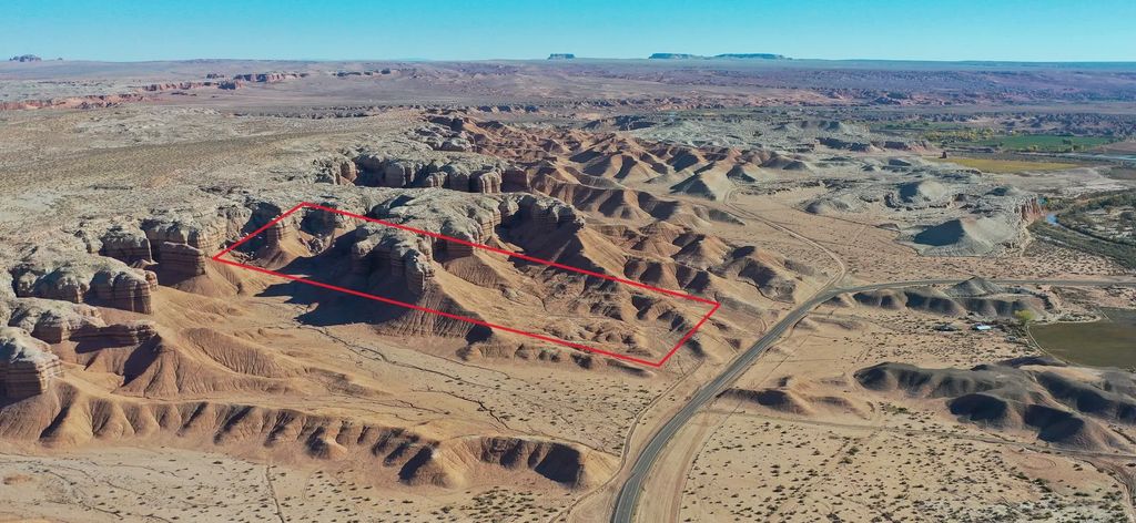 N/A, Hanksville