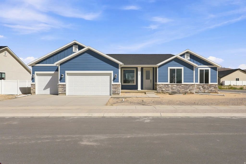 2403 E Sunflower Dr 449, Eagle Mountain