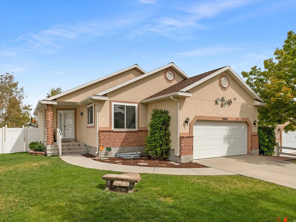 5476 W Ridge Flower Way, Kearns