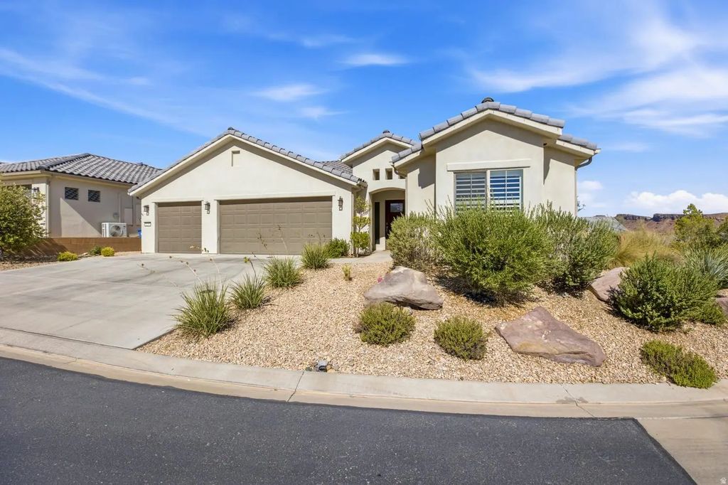4206 S Painted Finch Dr, St. George