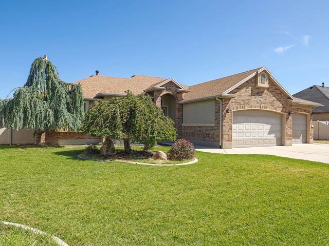 9079 S Wisteria Way W, West Jordan