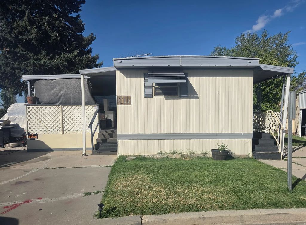 3860 Midland Dr C11, Roy