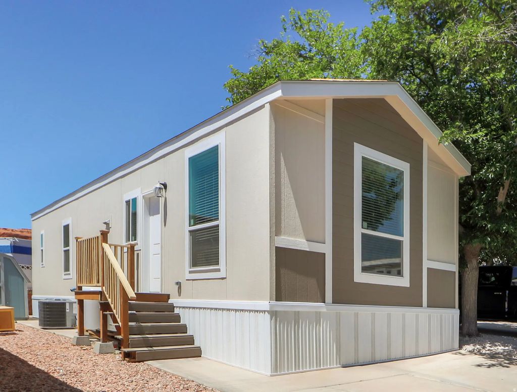1150 W Red Hills Pkwy 87, Washington
