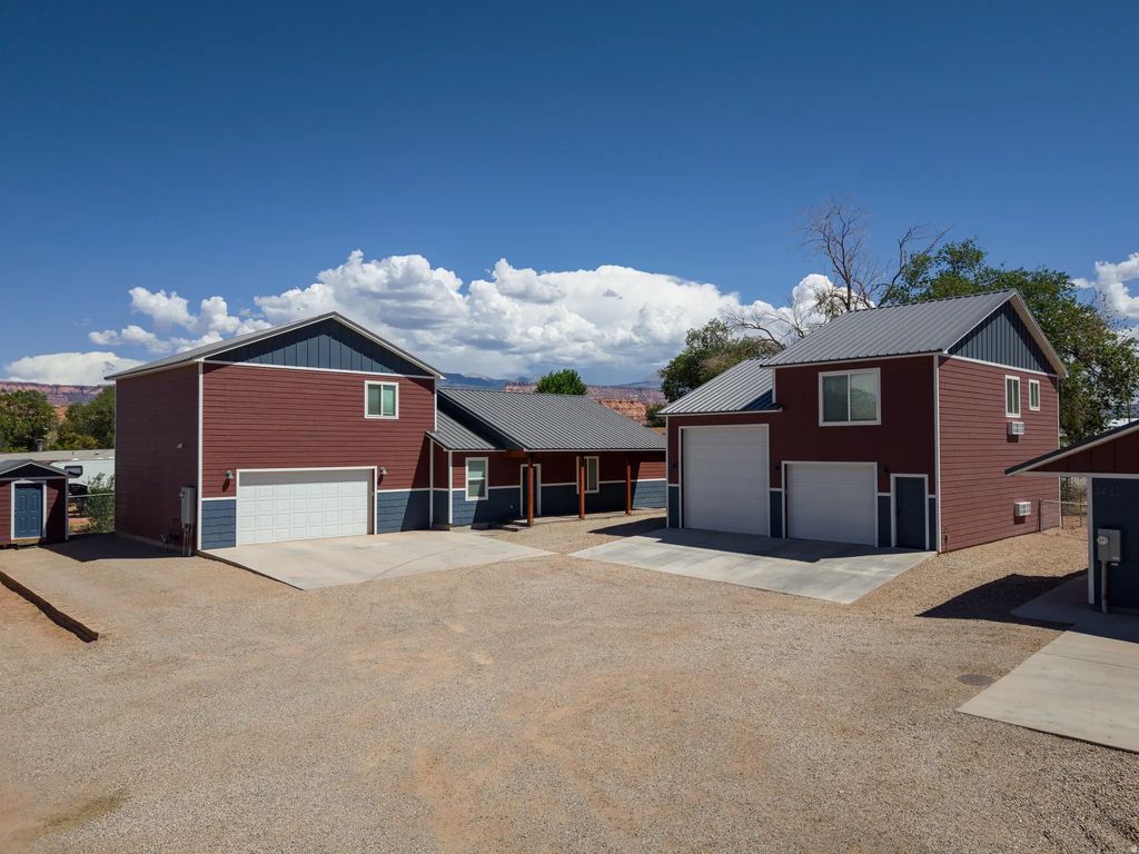 2464 San Jose, Moab