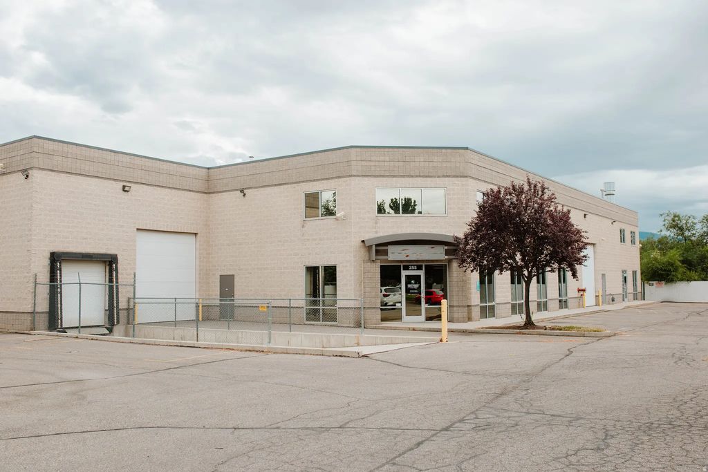 255 W Central Ave, Millcreek