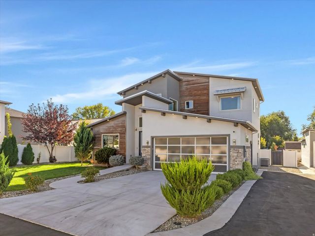 1188 W Marinwood Ave S, Taylorsville