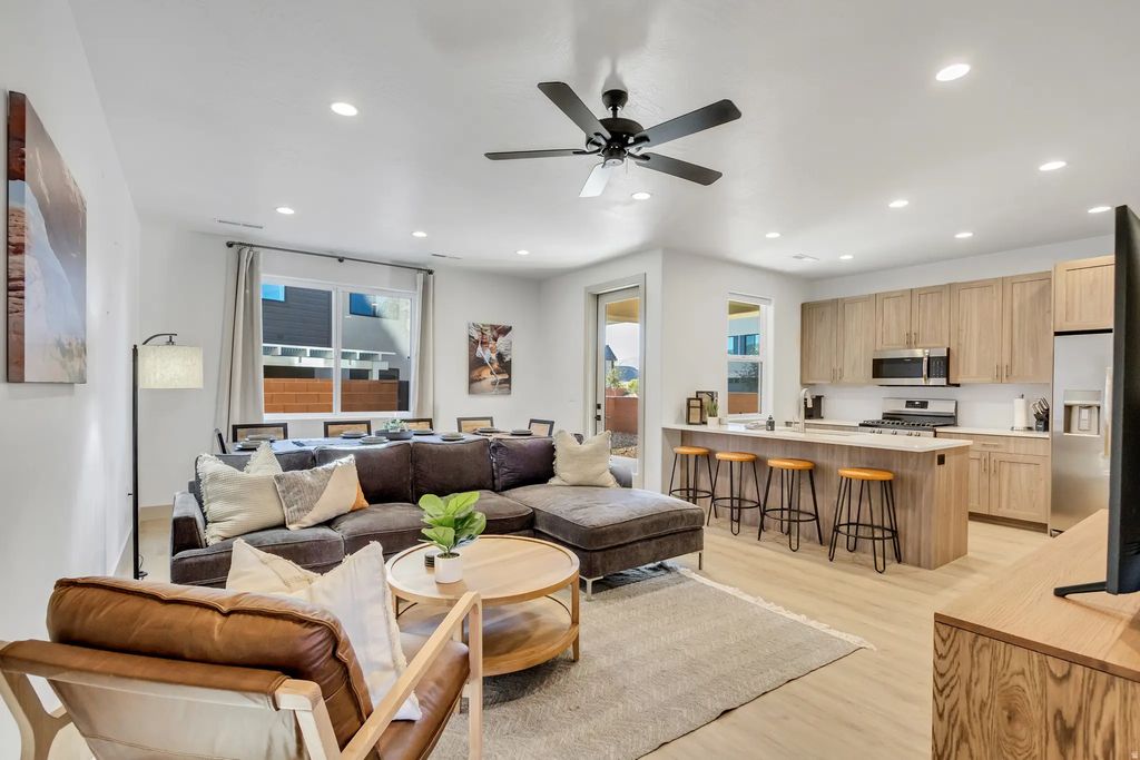2420 Sage Dr 44, Santa Clara
