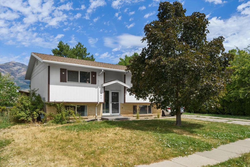 464 E 1850 N, North Ogden