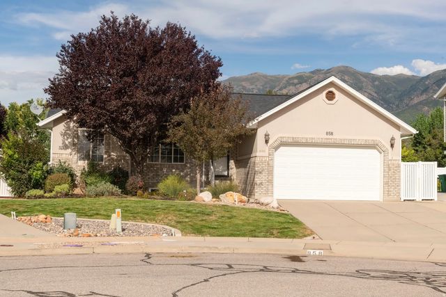 858 N Crimson Ln, Kaysville