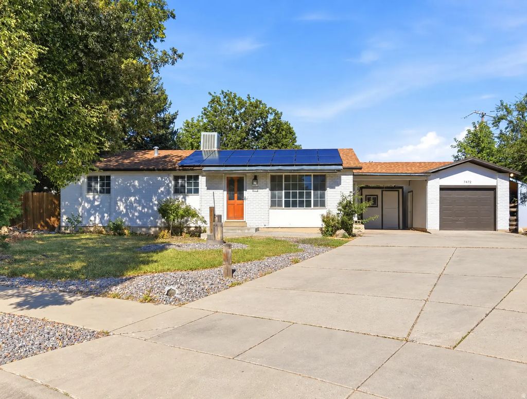 7472 S Silver Cir, West Jordan