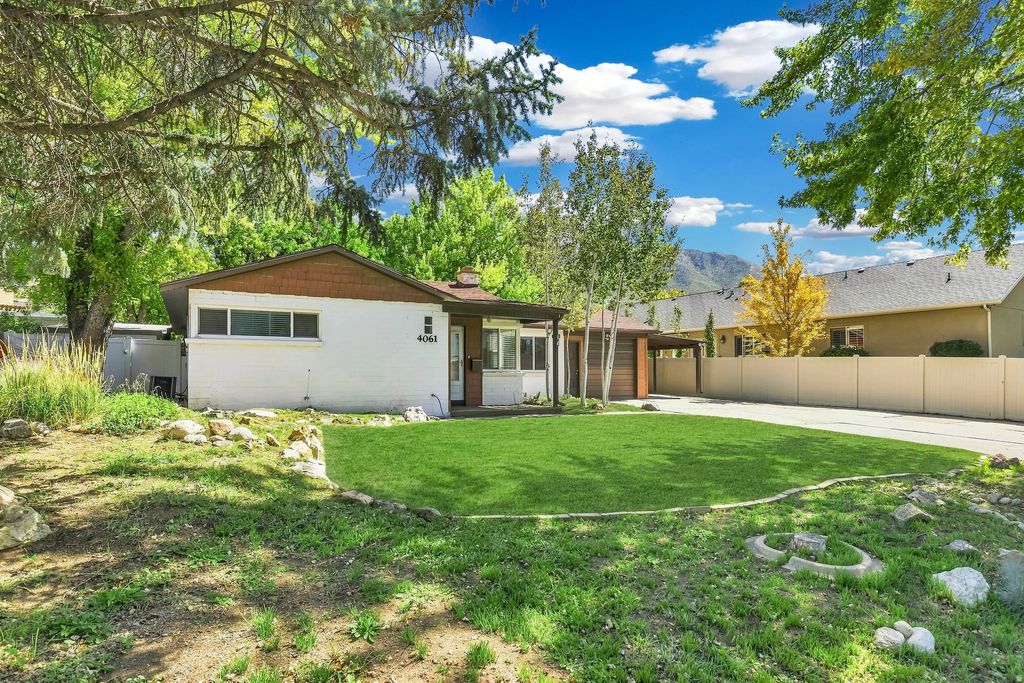 4061 S Morning Star Dr, Holladay