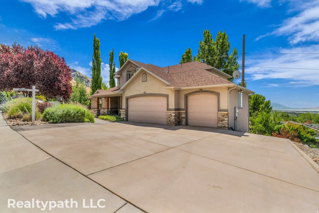 1062 E 1150 St N, Pleasant Grove