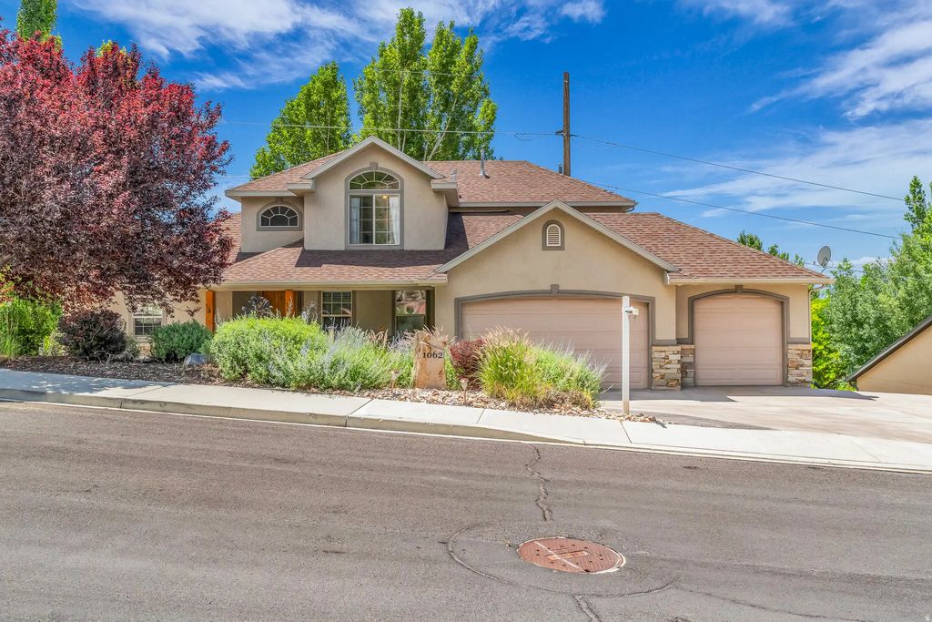 1062 E 1150 St N, Pleasant Grove